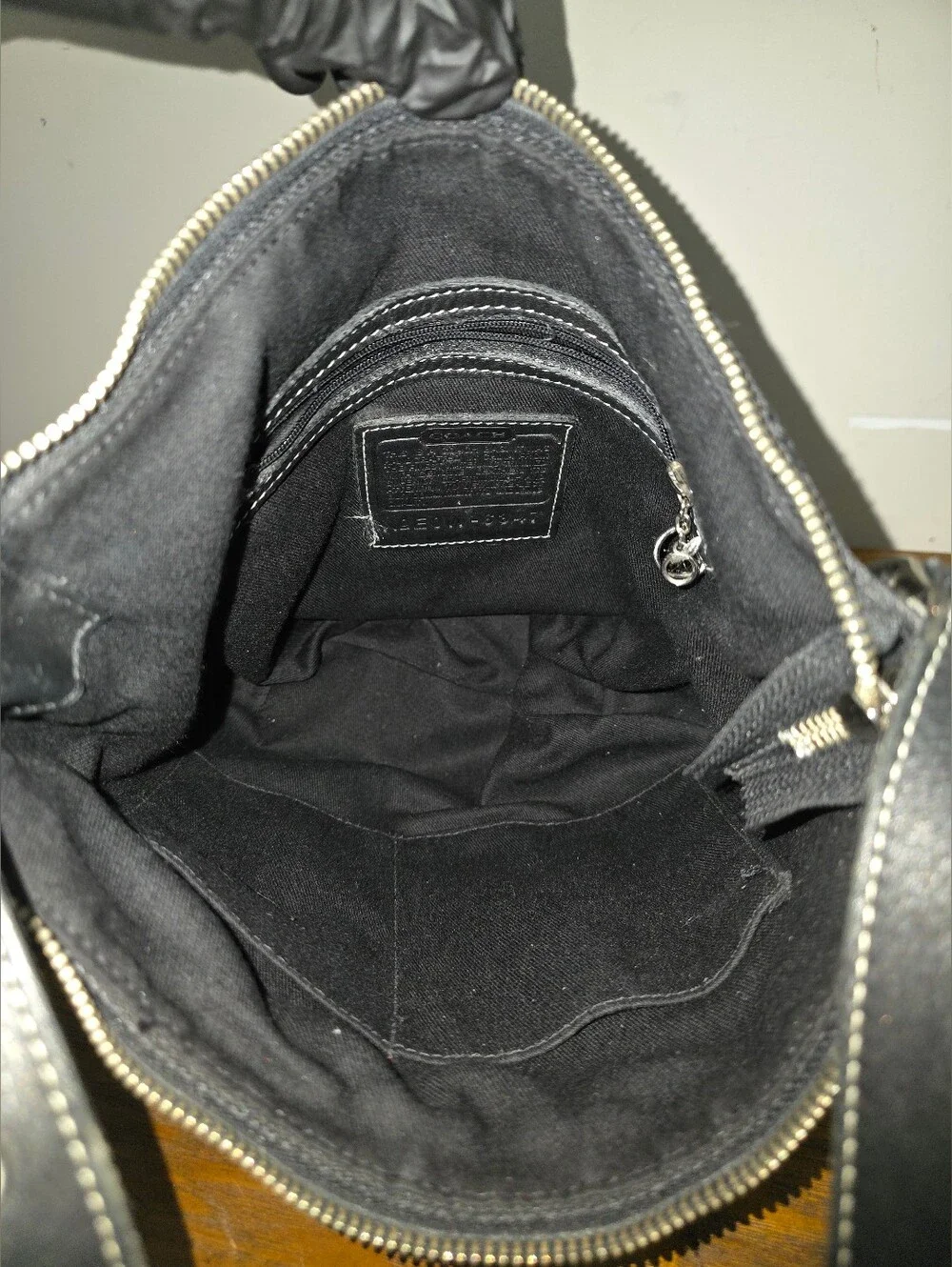 Like New!Coach Signature Jacquard Black/Leather Crossbody bag
